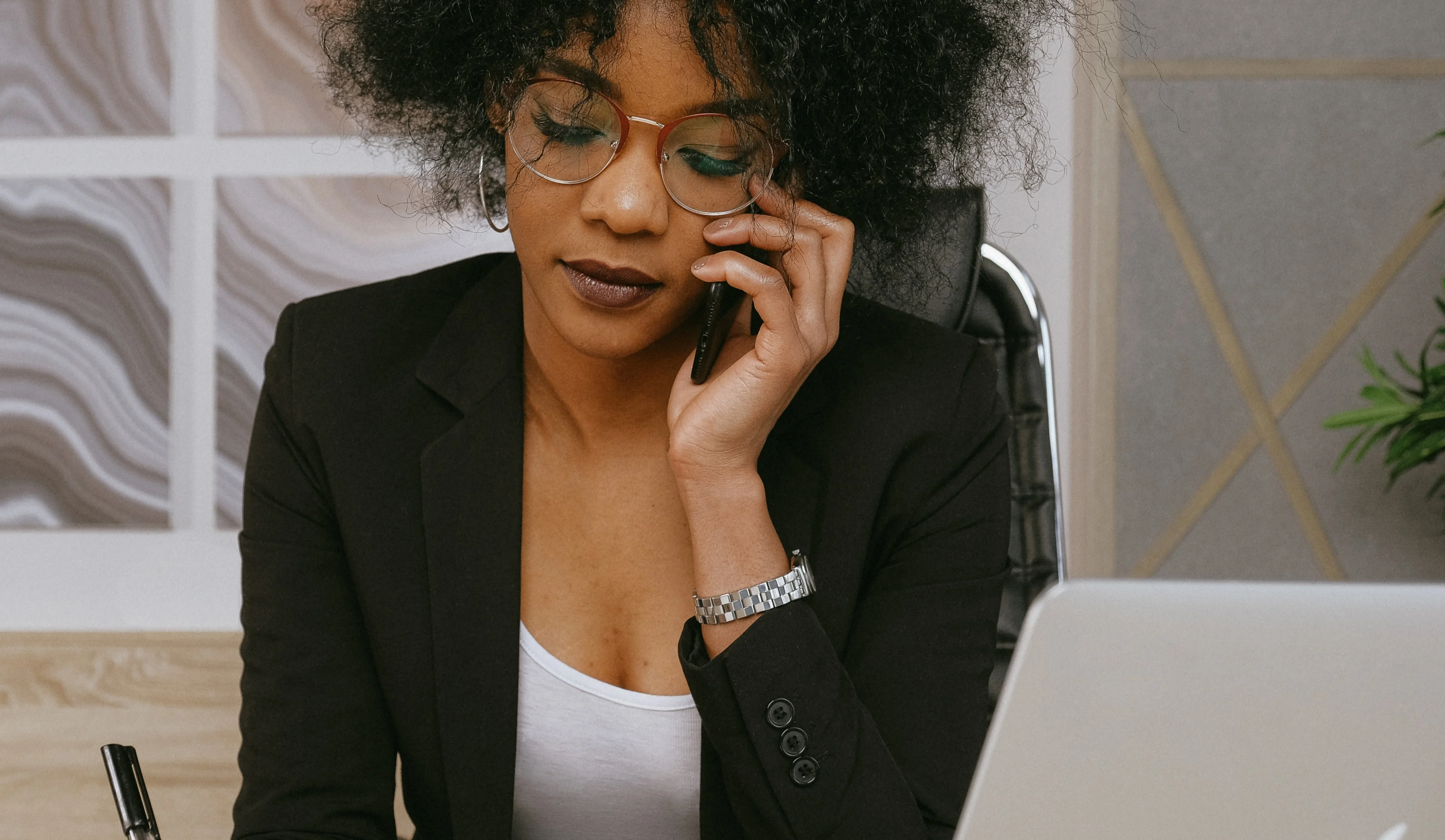 Chargé de communication